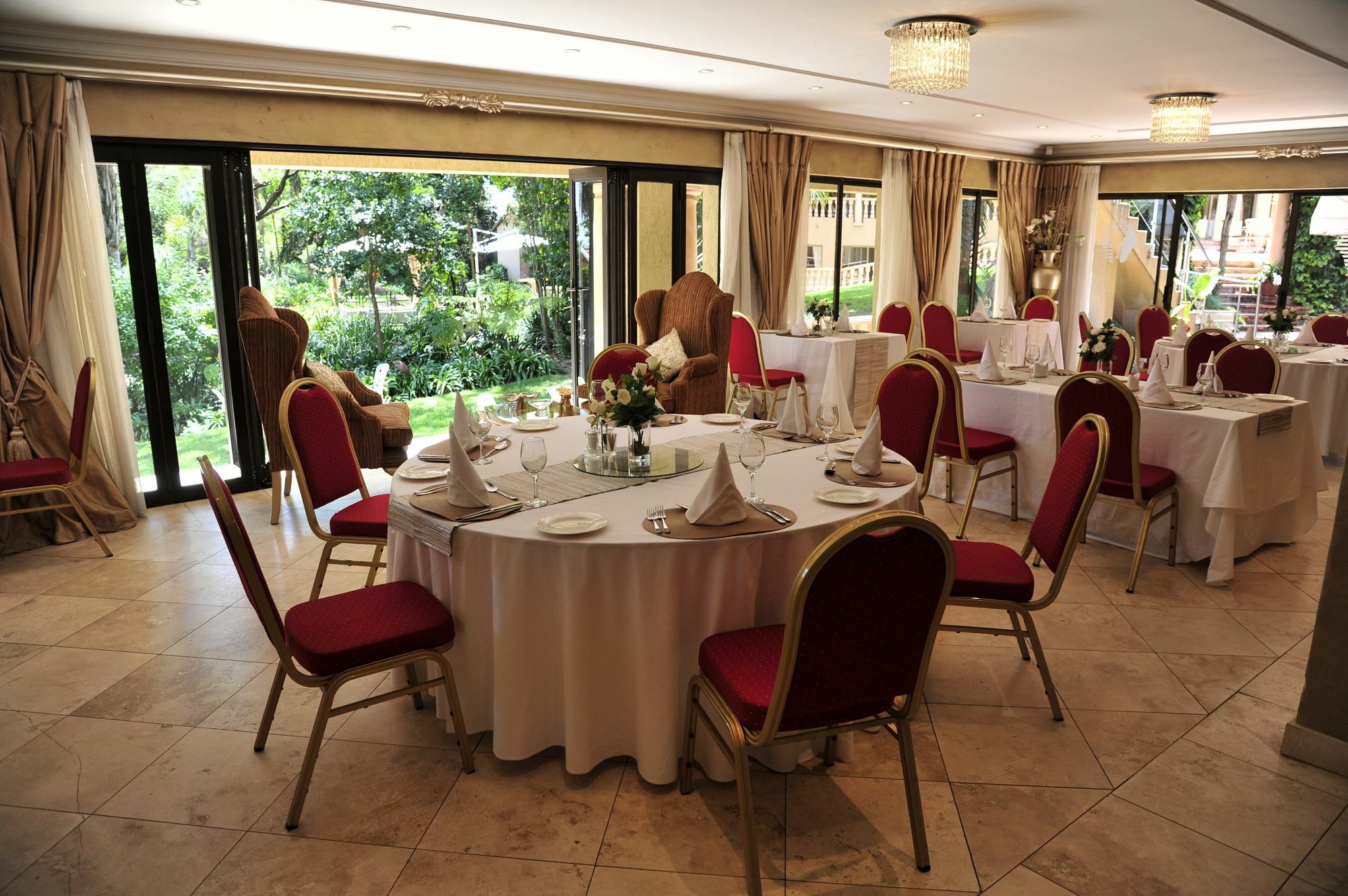 House Of Pharaohs And Conference Centre Hotel Joanesburgo Exterior foto